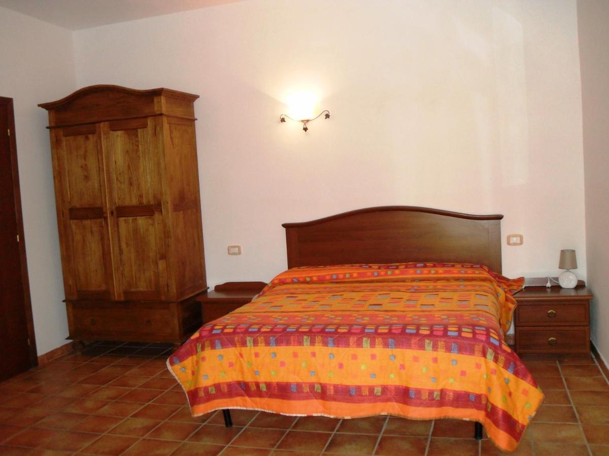 Agriturismo Il Prataccio Ischia di Castro Bagian luar foto